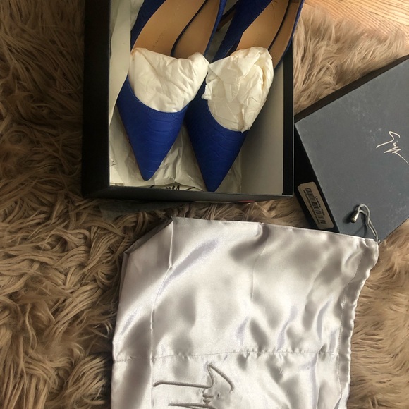 BNIB Giuseppe Zanotti Yvette Python Print Leather Pump Heels Size 38.5 - Picture 5 of 6